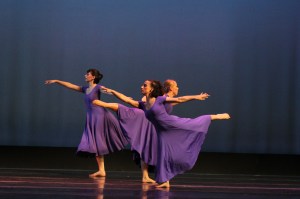 Forty Steps Dance Lux Aeterna